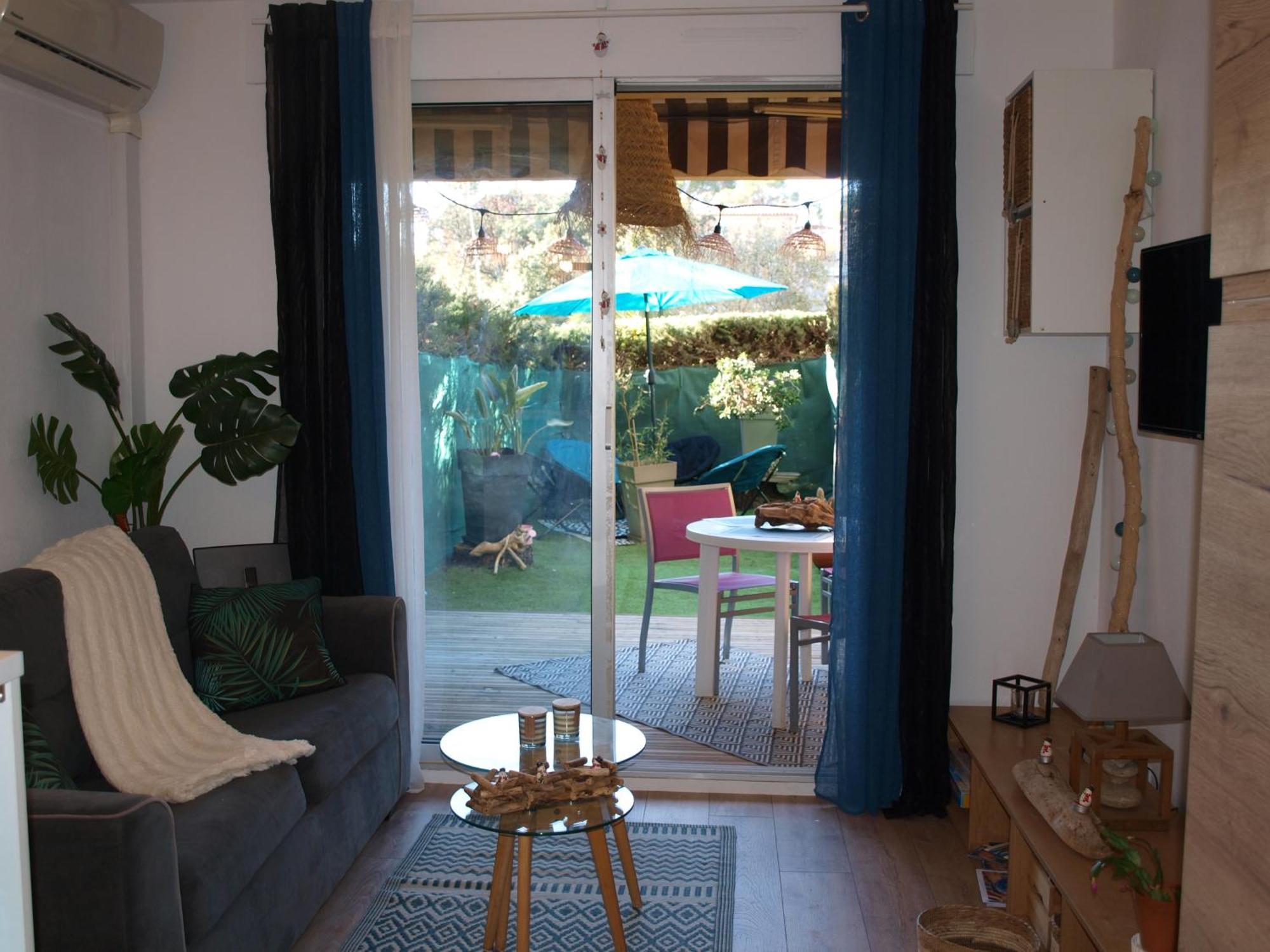 Studio Le Mistral Saint-Raphaël 外观 照片